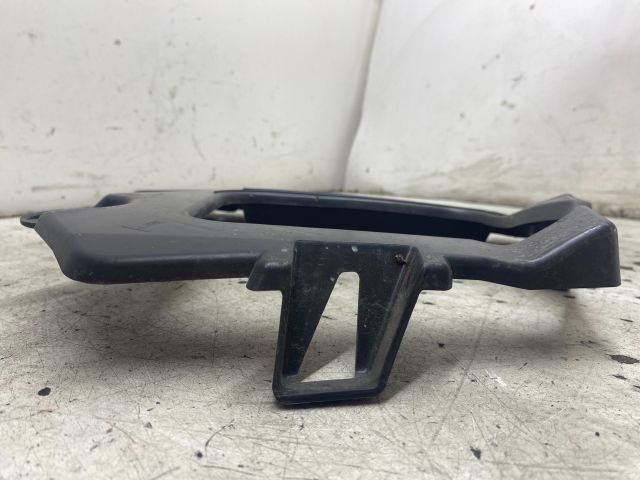 bontott RENAULT MEGANE II Jobb hátsó Lökhárító Tartó (Műanyag)