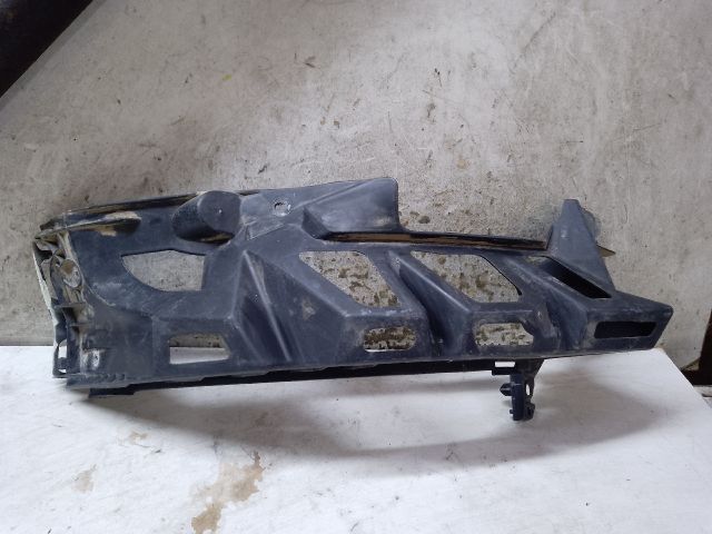 bontott RENAULT MEGANE II Jobb hátsó Oldal Lökhárító Tartó (Műanyag)