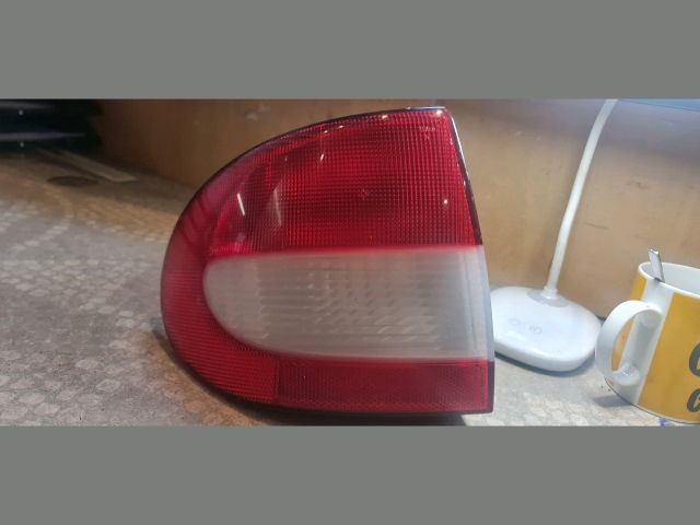bontott RENAULT MEGANE II Jobb Külső Hátsó Lámpa