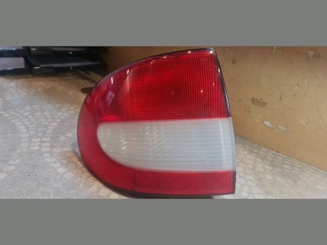 bontott RENAULT MEGANE II Jobb Külső Hátsó Lámpa