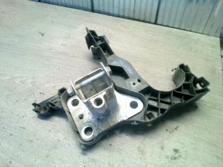 bontott RENAULT MEGANE II Jobb Lökhárító Tartó Nyúlványvég