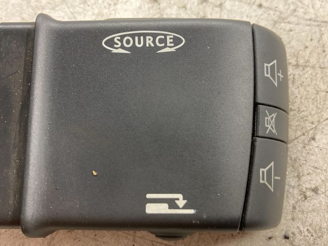 bontott RENAULT MEGANE II Jobb Multikormány Kapcsoló