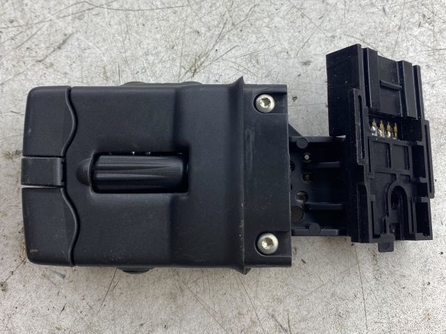 bontott RENAULT MEGANE II Jobb Multikormány Kapcsoló