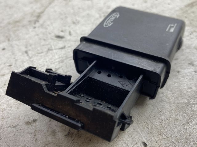 bontott RENAULT MEGANE II Jobb Multikormány Kapcsoló