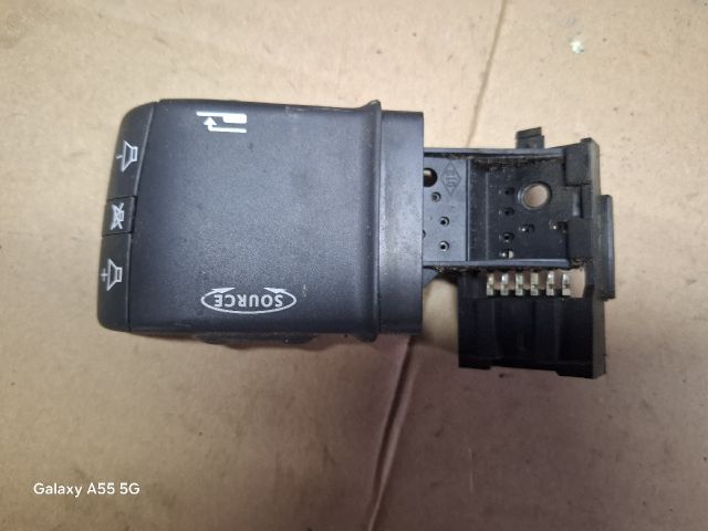 bontott RENAULT MEGANE II Jobb Multikormány Kapcsoló