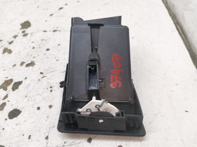 bontott RENAULT MEGANE II Jobb Szellőző