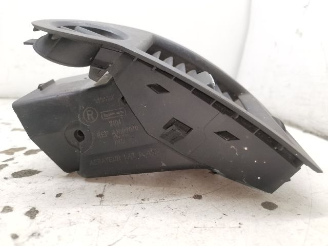 bontott RENAULT MEGANE II Jobb Szellőző