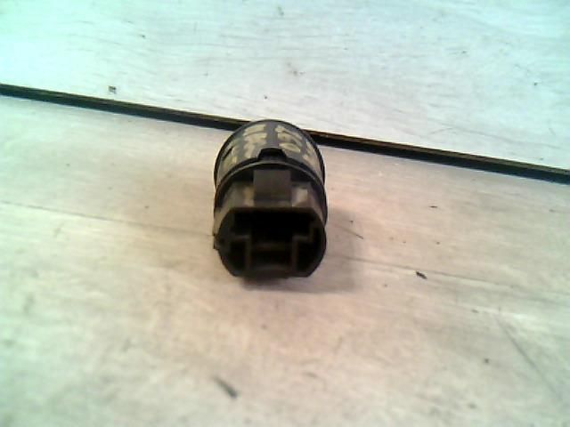 bontott RENAULT MEGANE II Jobb Tolóajtó Nyitó Gomb