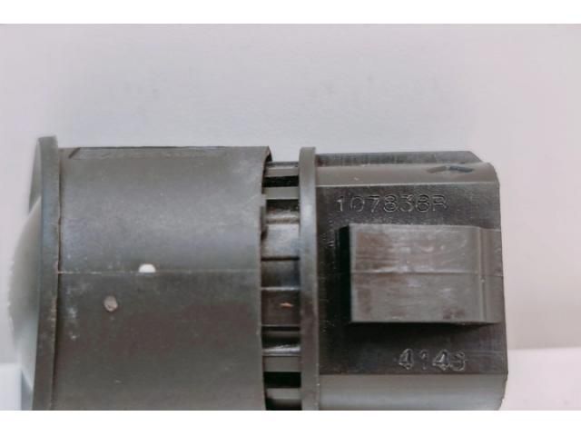 bontott RENAULT MEGANE II Kapcsoló (Magában)