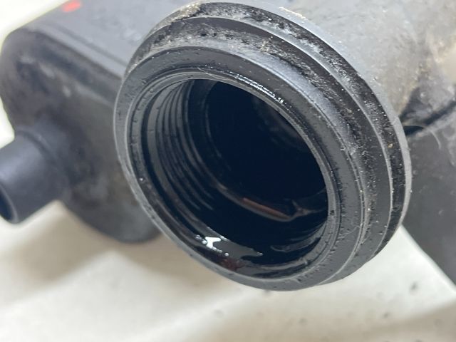 bontott RENAULT MEGANE II Kartergáz Visszavezető Ház