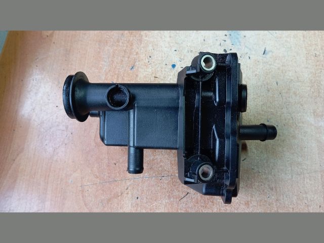 bontott RENAULT MEGANE II Kartergáz Visszavezető Ház