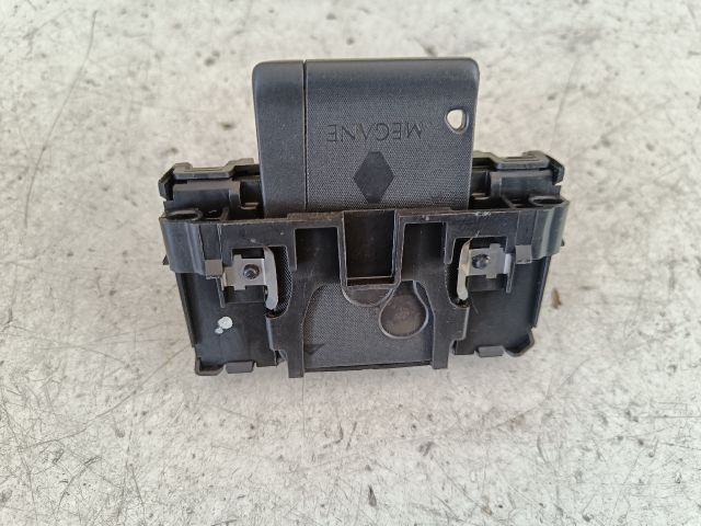 bontott RENAULT MEGANE II Kártyaolvasó