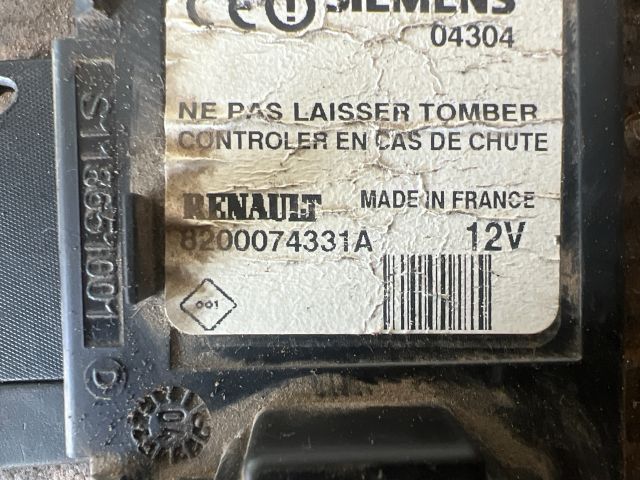 bontott RENAULT MEGANE II Kártyaolvasó