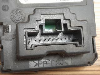 bontott RENAULT MEGANE II Kártyaolvasó