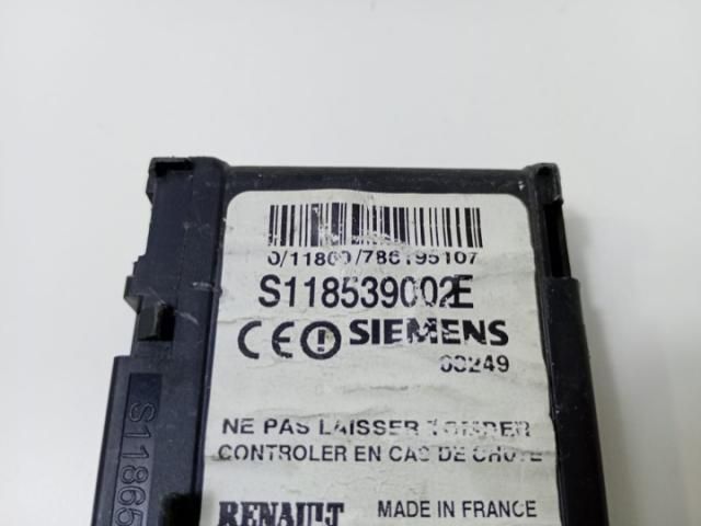 bontott RENAULT MEGANE II Kártyaolvasó