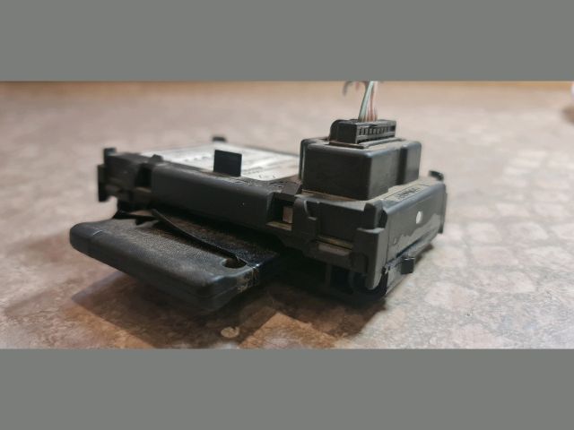 bontott RENAULT MEGANE II Kártyaolvasó