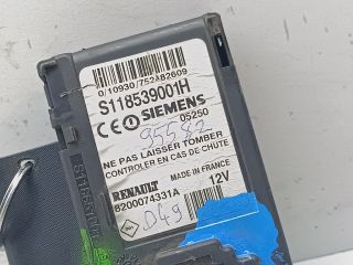 bontott RENAULT MEGANE II Kártyaolvasó