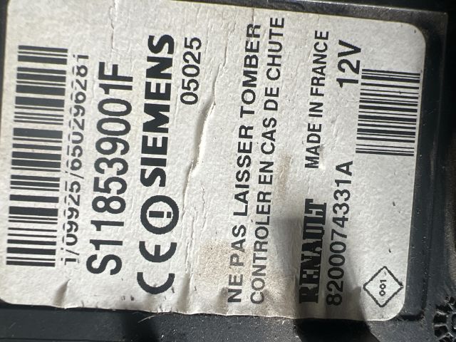 bontott RENAULT MEGANE II Kártyaolvasó