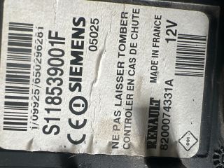 bontott RENAULT MEGANE II Kártyaolvasó