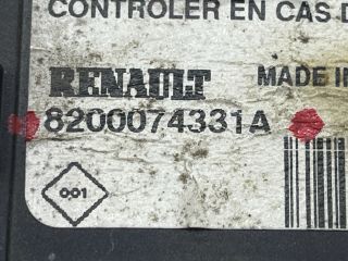 bontott RENAULT MEGANE II Kártyaolvasó