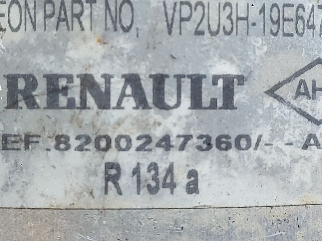 bontott RENAULT MEGANE II Klíma Párátlanító Tartály