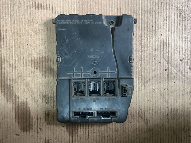 bontott RENAULT MEGANE II Komfort Elektronika