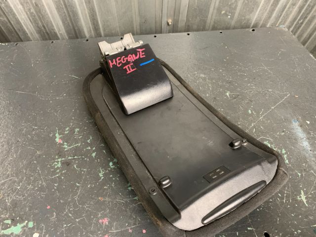 bontott RENAULT MEGANE II Könyöklő