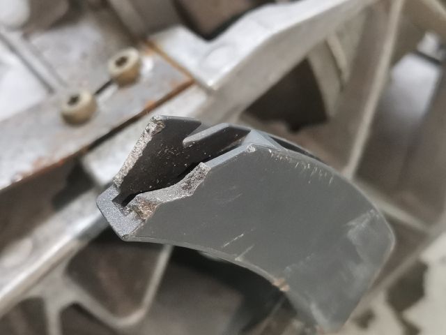 bontott RENAULT MEGANE II Kormányoszlop