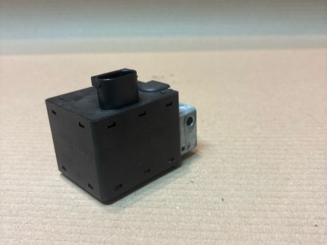 bontott RENAULT MEGANE II Kormányzár (Elektromos)