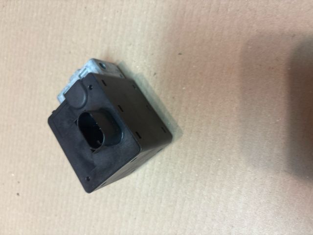 bontott RENAULT MEGANE II Kormányzár (Elektromos)