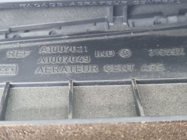 bontott RENAULT MEGANE II Középső Szellőző