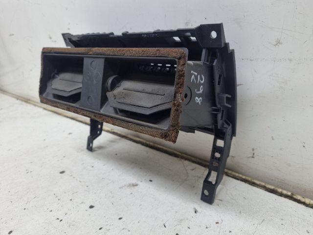 bontott RENAULT MEGANE II Középső Szellőző