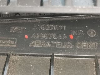 bontott RENAULT MEGANE II Középső Szellőző