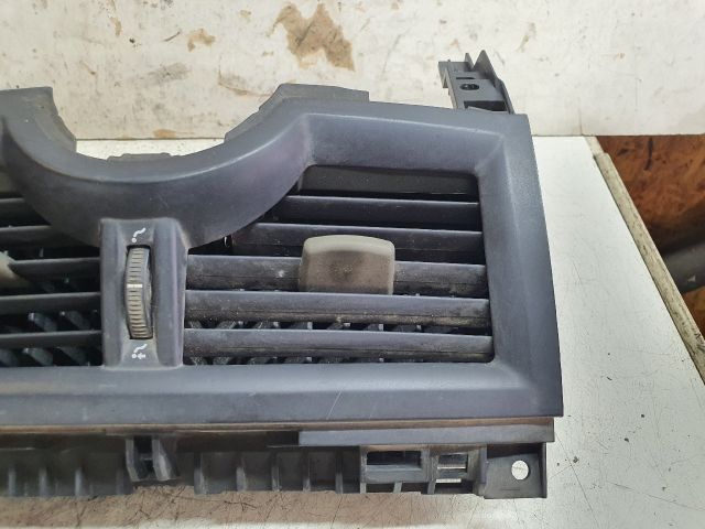 bontott RENAULT MEGANE II Középső Szellőző