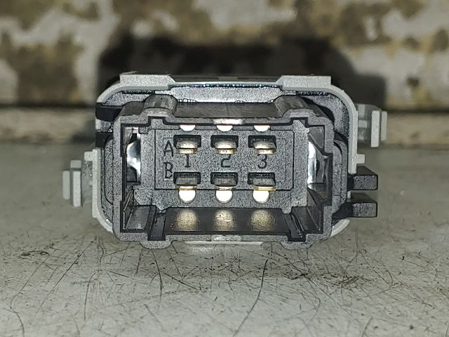 bontott RENAULT MEGANE II Központizár Kapcsoló