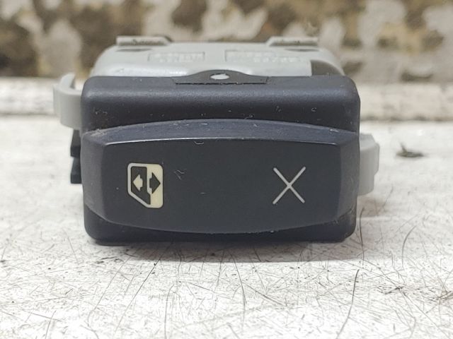 bontott RENAULT MEGANE II Központizár Kapcsoló