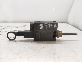 bontott RENAULT MEGANE II Központizár Motor Tankajtó