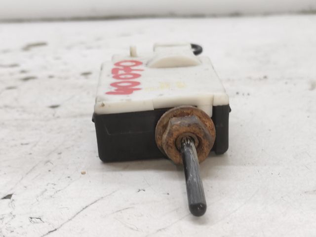 bontott RENAULT MEGANE II Központizár Motor Tankajtó