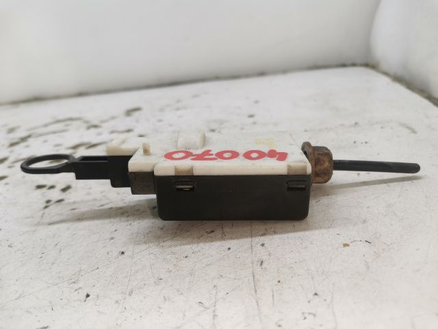 bontott RENAULT MEGANE II Központizár Motor Tankajtó