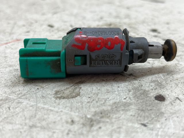 bontott RENAULT MEGANE II Kuplung Pedál Kapcsoló