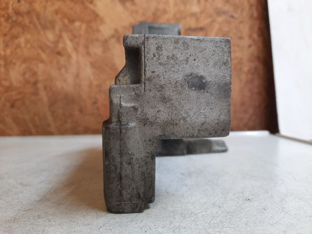 bontott RENAULT MEGANE II Motor Tartó Bak (Fém)