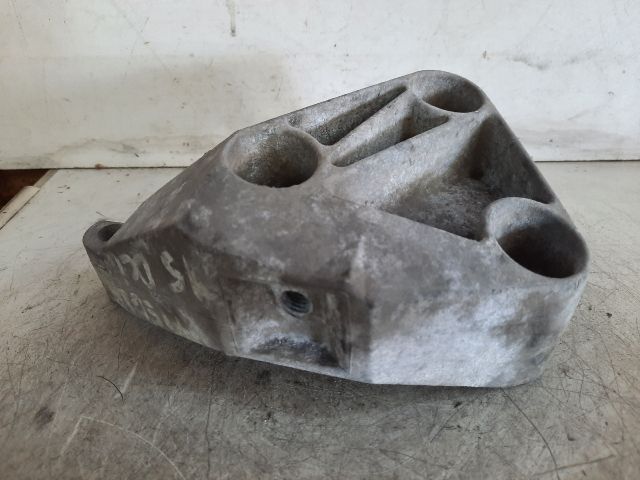 bontott RENAULT MEGANE II Motor Tartó Bak Jobb