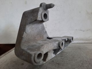 bontott RENAULT MEGANE II Motor Tartó Bak Jobb