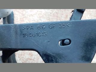 bontott RENAULT MEGANE II Motorháztető Nyitó Kar / Gomb