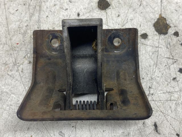 bontott RENAULT MEGANE II Motorháztető Nyitó Kar / Gomb