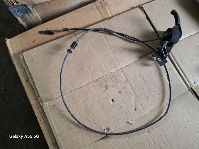 bontott RENAULT MEGANE II Motorháztető Nyitó Kar / Gomb