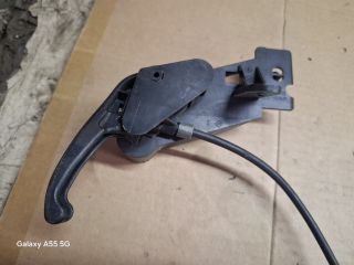 bontott RENAULT MEGANE II Motorháztető Nyitó Kar / Gomb