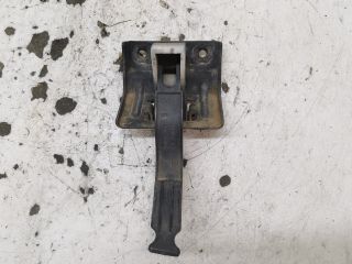 bontott RENAULT MEGANE II Motorháztető Nyitó Kar / Gomb