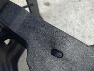 bontott RENAULT MEGANE II Motorháztető Nyitó Kar / Gomb