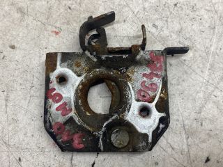 bontott RENAULT MEGANE II Motorháztető Zárszerkezet